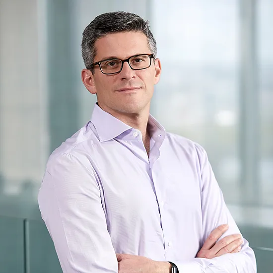 Adam Abramson Headshot
